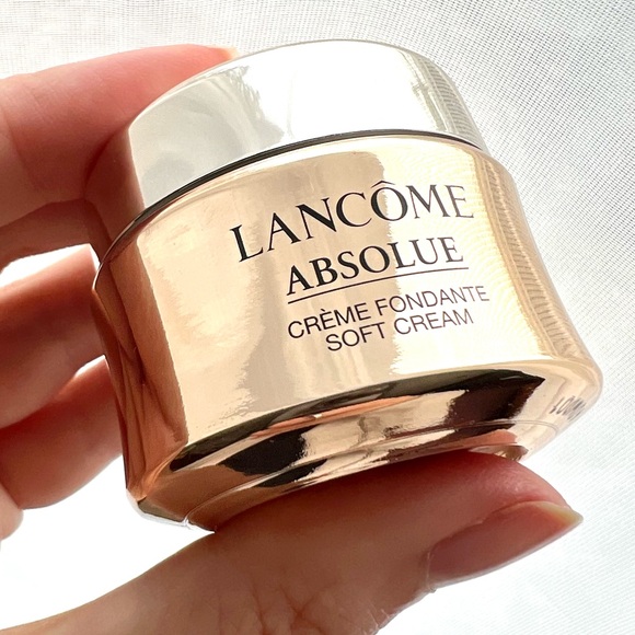 NWT Lancôme Absolue Soft Cream Revitalizing & Brightening Moisturizer 15ml - Picture 7 of 8